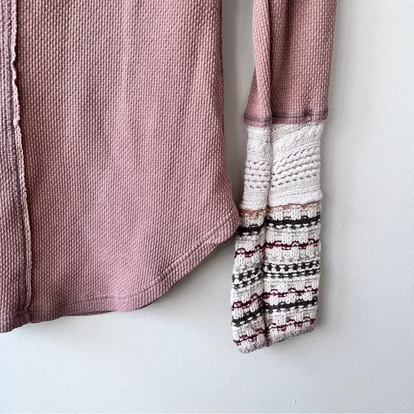 Free People Boho Tan Alpine Ski Lodge Thermal Knit Cuff Newbie Henley Size L - Picture 9 of 11